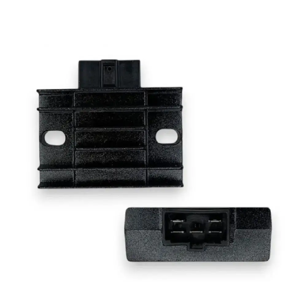 [092300301] REGULADOR CORRIENTE 5LINEAS CHUPETA 12V.webp